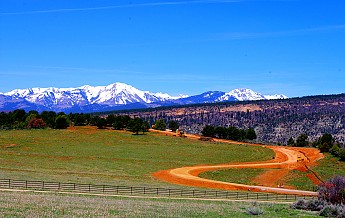 San-Juan-Mountains-from-northeastern-tra