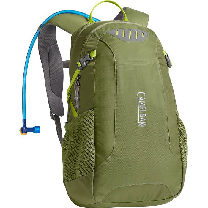 camelbak cloud walker review