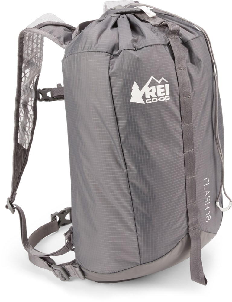 REI Flash 18 Reviews - Trailspace