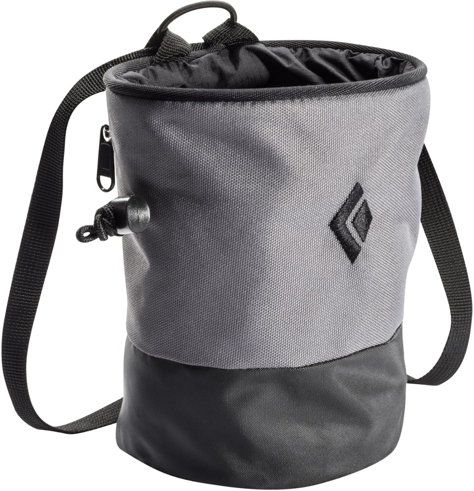 photo: Black Diamond Mojo Zip Chalk Bag chalk bag