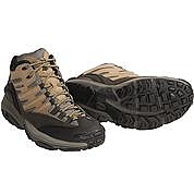 photo: Vasque Catalyst Mid GTX XCR hiking boot