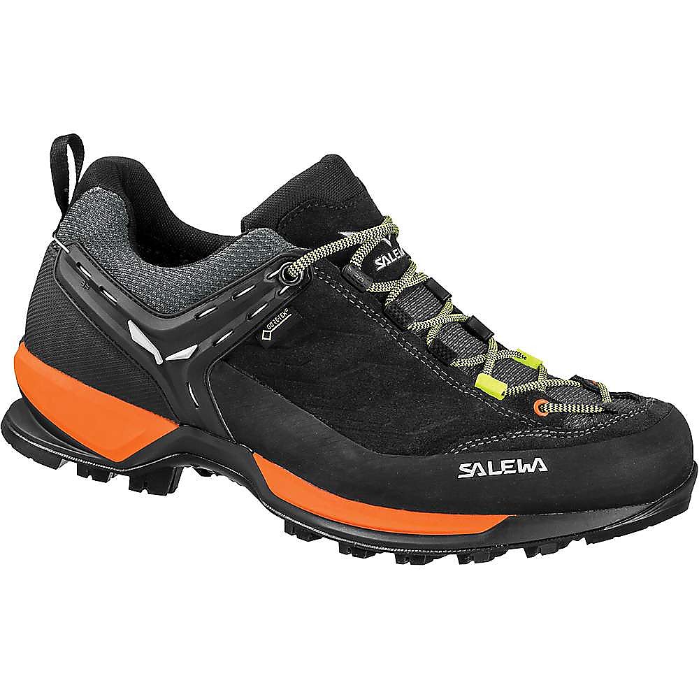 photo: Salewa Mountain Trainer GTX approach shoe