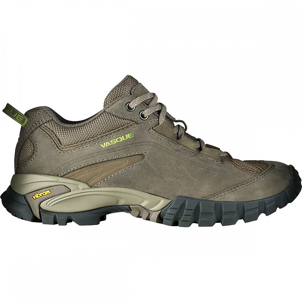 photo: Vasque Women's Mantra 2.0 trail shoe