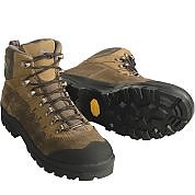 photo: Montrail Torre GTX Classic backpacking boot