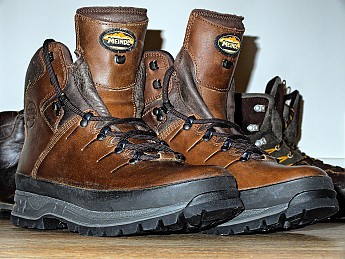 meindl-boots_easyHDR.jpg