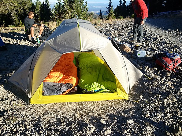 Sierra Designs Lightning 2 Tent review – Olympus Mountaineering