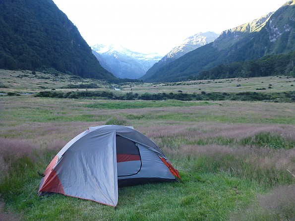 alps mountaineering lynx 1 tent