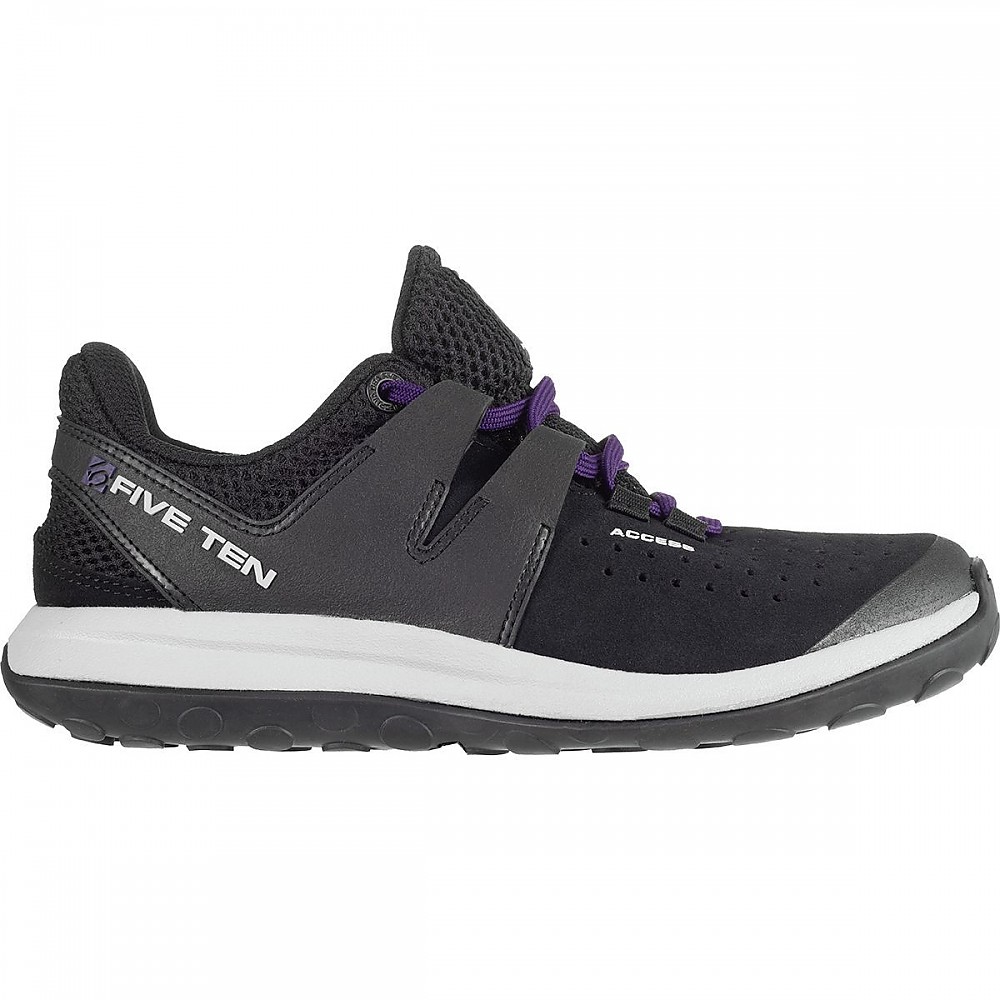 photo: Five Ten Women's Access approach shoe