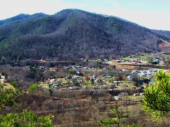 Hot Springs, NC to Rich Mountain - Trailspace