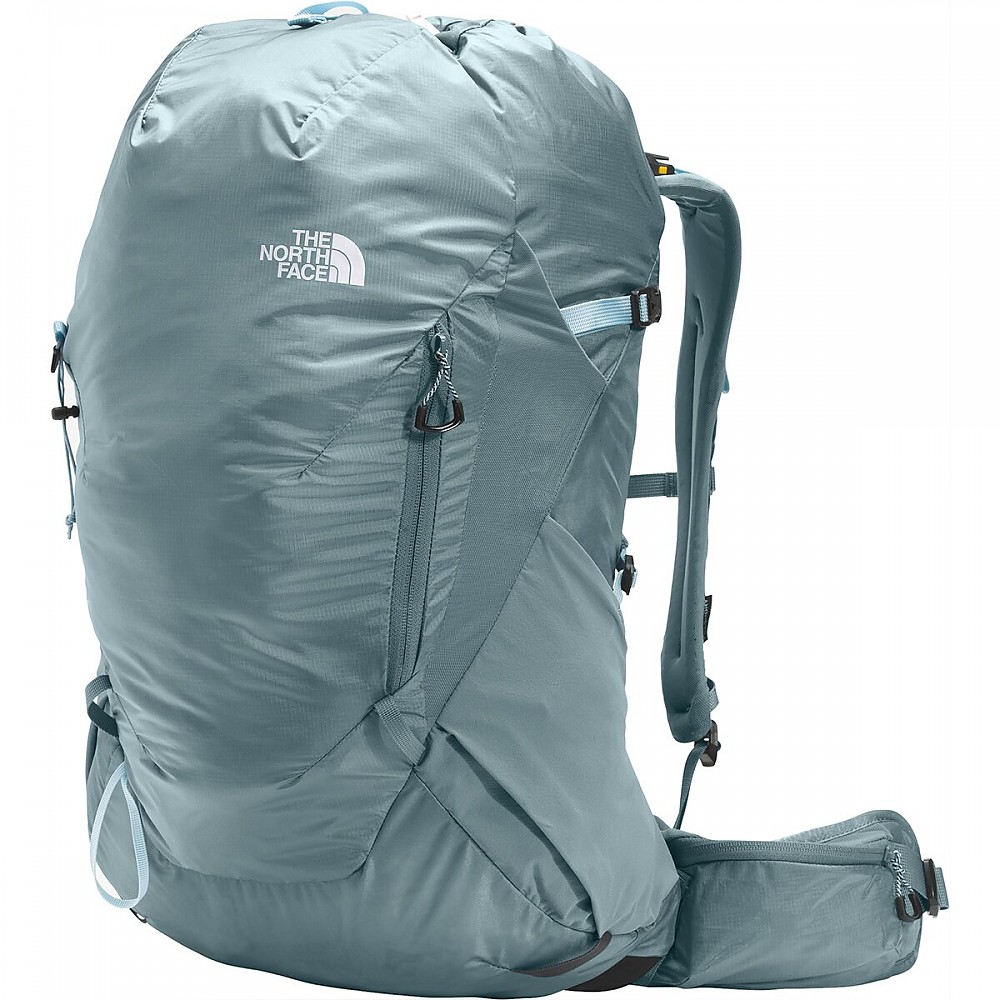 photo: The North Face Women's Hydra 26 daypack (under 35l)