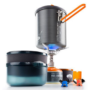 photo: GSI Outdoors Halulite Microdualist Complete pot/pan