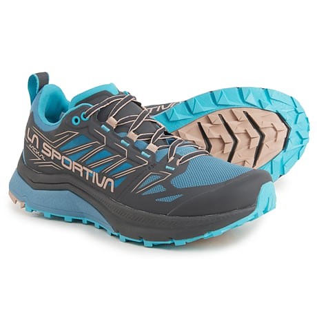 photo: La Sportiva Women's Jackal trail running shoe