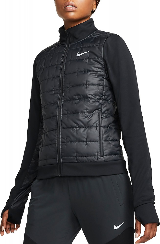 photo: Nike Women's Therma-FIT Jacket fleece jacket