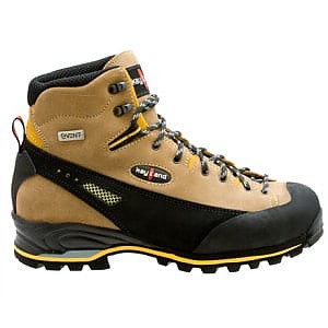 photo: Kayland Vertigo High backpacking boot