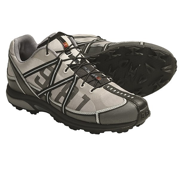 photo: Garmont 9.81 Bolt DL trail running shoe