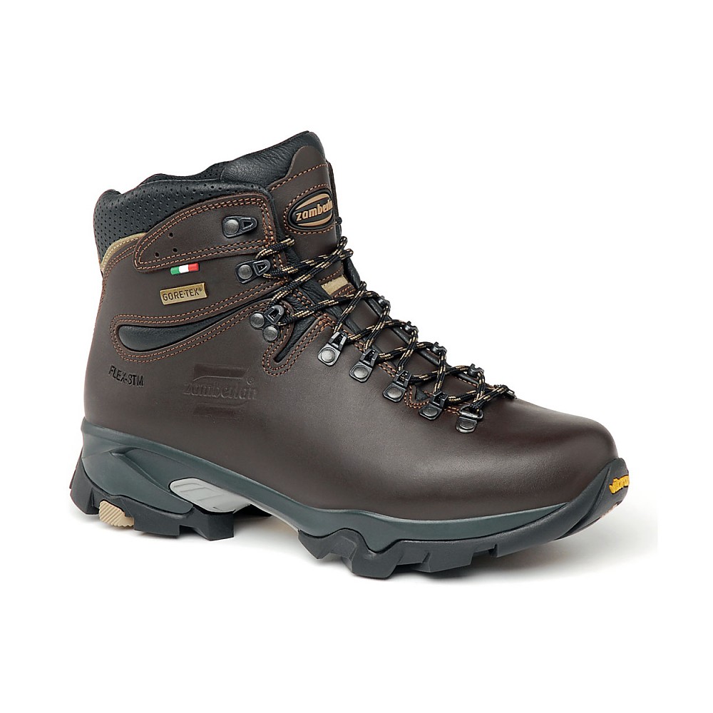 photo: Zamberlan Women's Vioz GTX 996 backpacking boot