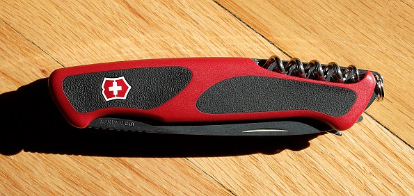 Victorinox RangerGrip 71 Gardener  Advantageously shopping at