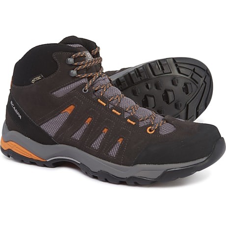 photo: Scarpa Moraine Mid GTX hiking boot