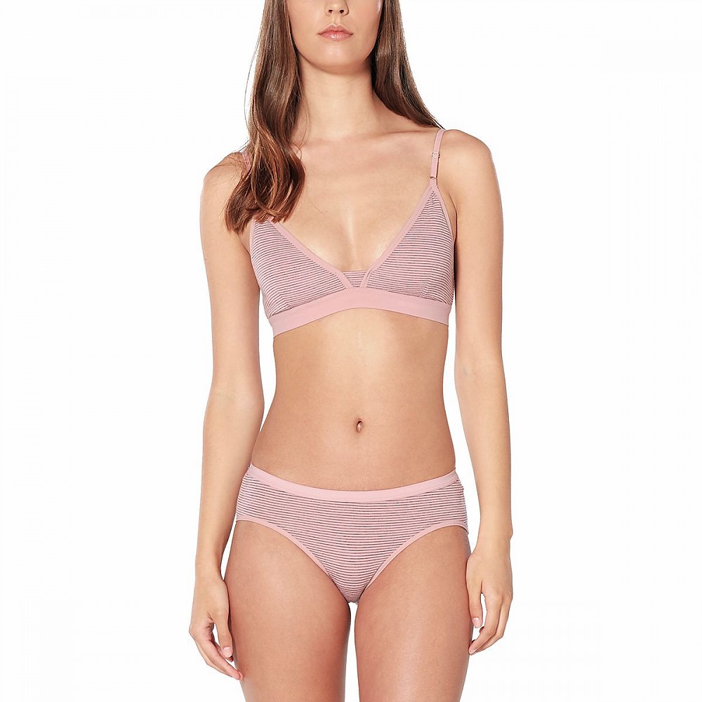 photo: Icebreaker Siren Bra sports bra