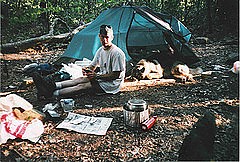 2813675955_c9b02f9bb6camping_m.jpg