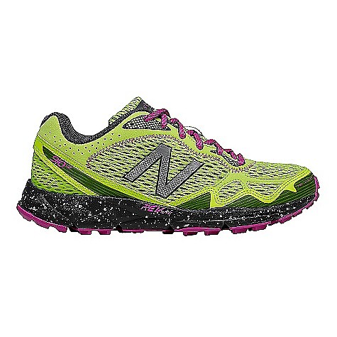photo: New Balance Women's 910v2 trail running shoe