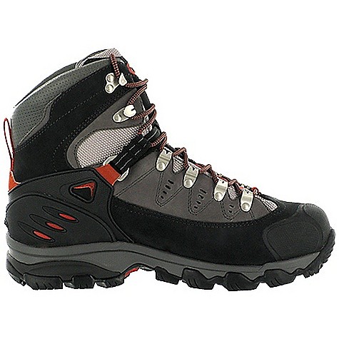 photo: Oboz Beartooth backpacking boot