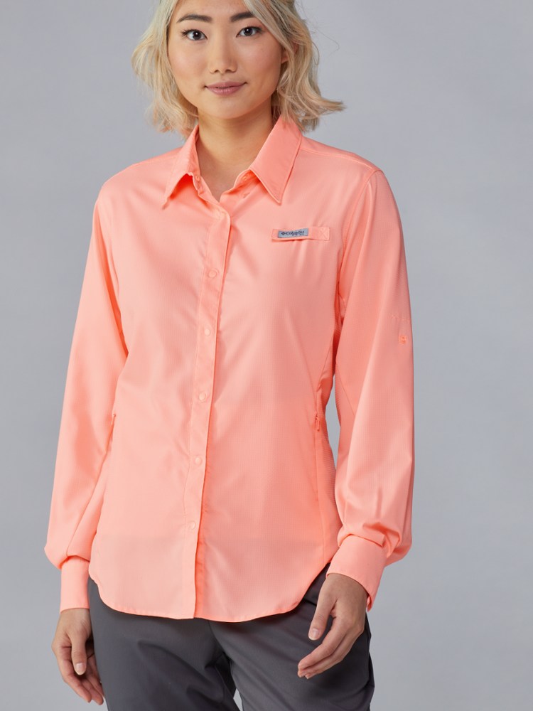 photo: Columbia Women's Tamiami II Long Sleeve Shirt hiking shirt