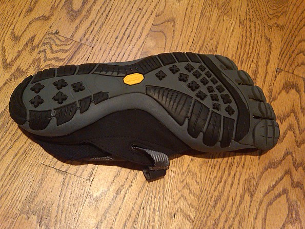 Vibram FiveFingers TrekSport Reviews - Trailspace