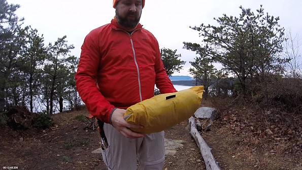 Review: Thermarest Honcho Poncho with Cocona 37.5 - GEAROGRAPHY