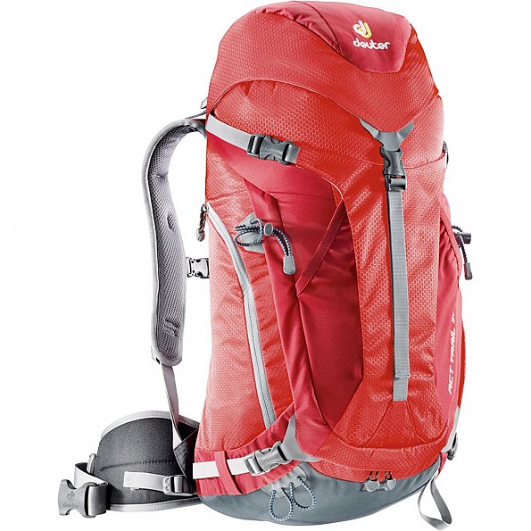 deuter ACTトレイル32 Deuter ACT Trail Pro 32 SL Reviews - Trailspace