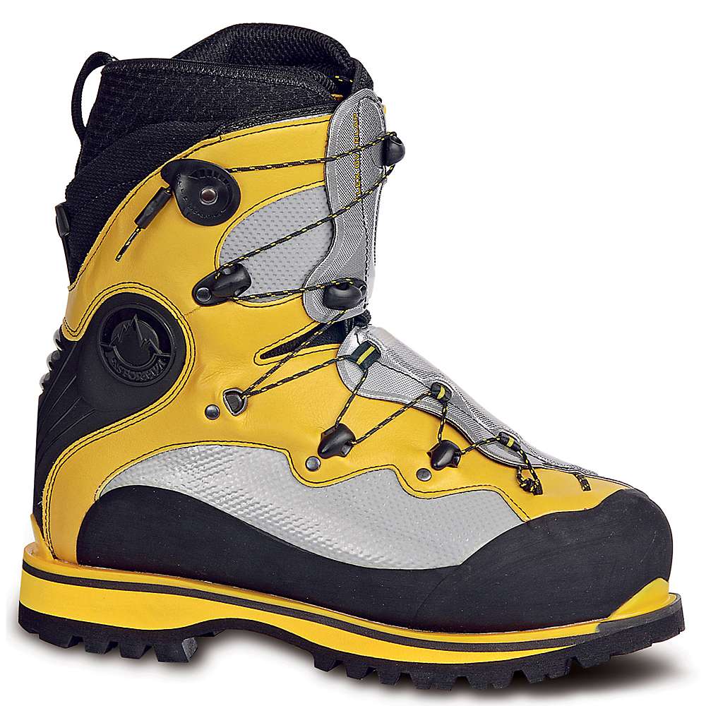 photo: La Sportiva Spantik mountaineering boot