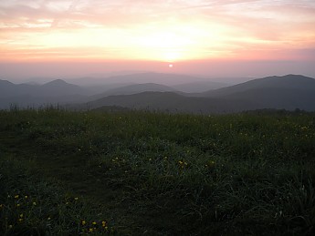 Max-Patch-Summit-Sunset.jpg