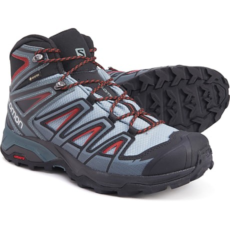 photo: Salomon Men's X Ultra 3 Mid GTX hiking boot