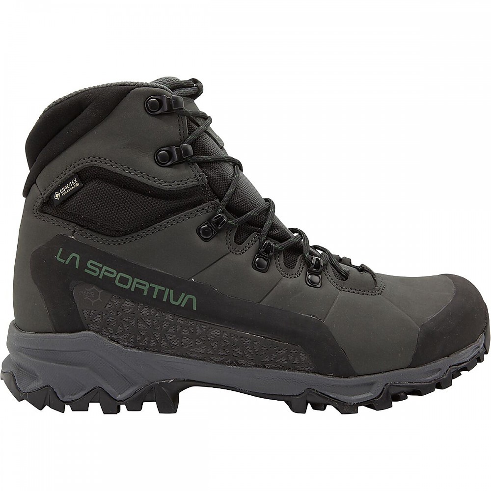 photo: La Sportiva Nucleo High II GTX hiking boot