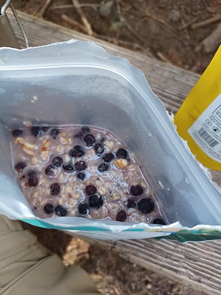 Backpacker's Pantry Organic Blueberry Walnut Oats & Quinoa