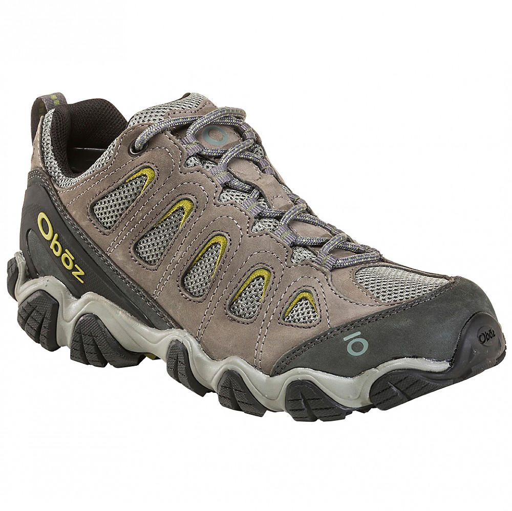 photo: Oboz Sawtooth II Low trail shoe