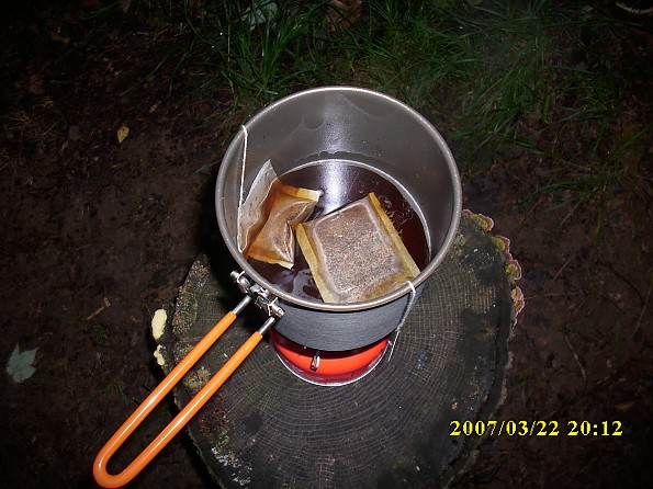 050.jpg