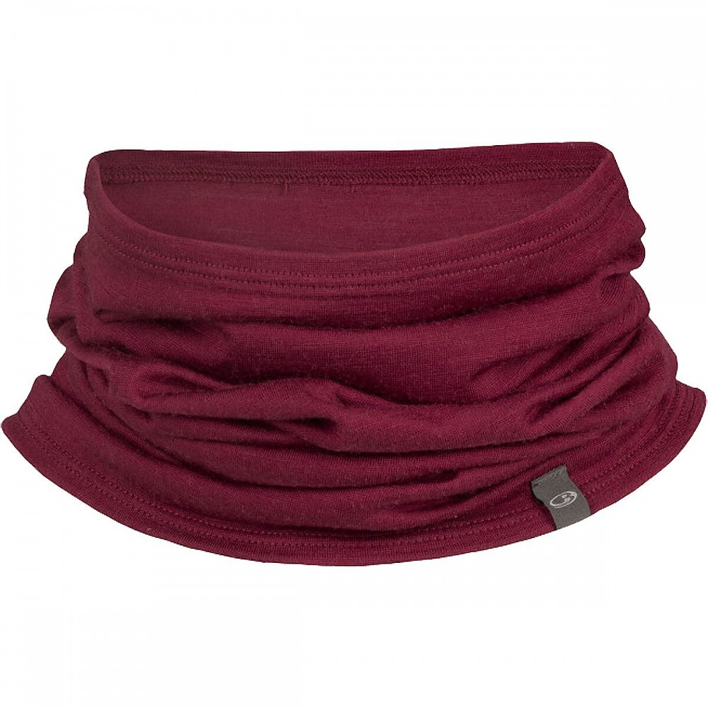 photo: Icebreaker Merino Flexi Chute neck gaiter