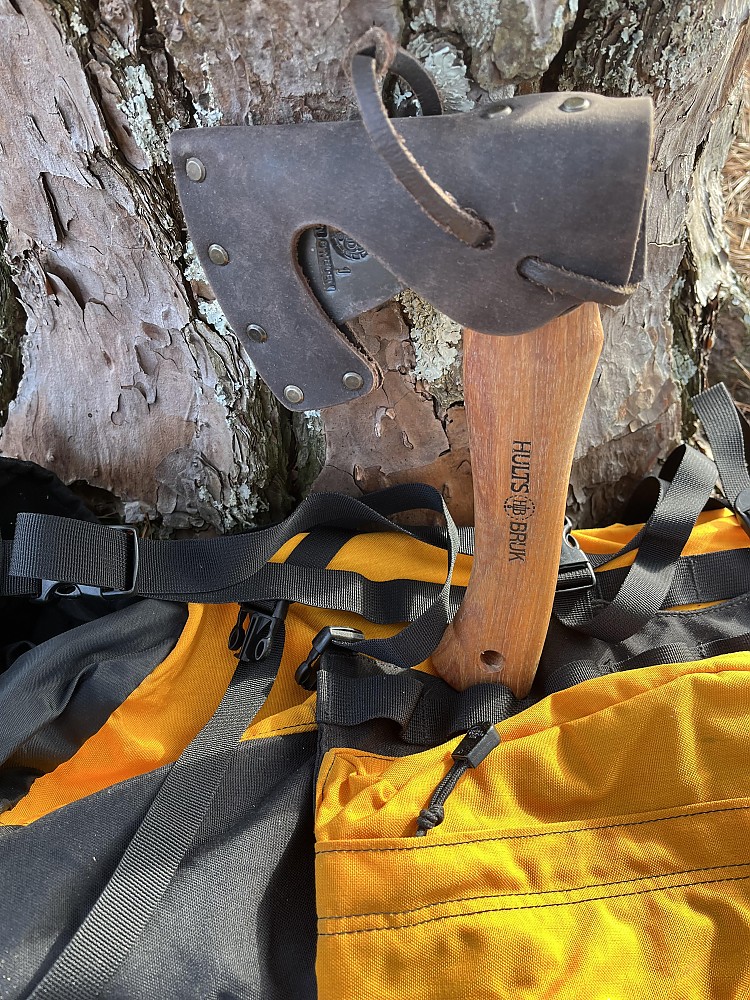 photo: Hults Bruk Jonaker axe/hatchet