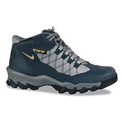 photo: Nike Tengu Mid trail shoe