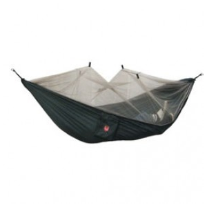 photo: Grand Trunk Ultralight Skeeter Beeter hammock