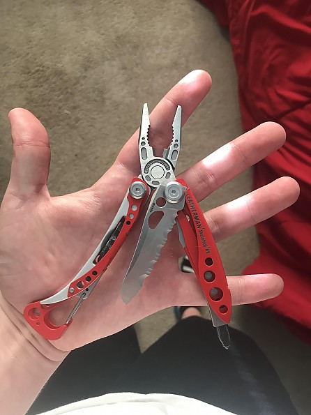 LEATHERMAN, Skeletool RX Multitool with Serrated Knife and Glass Breaker,  Red