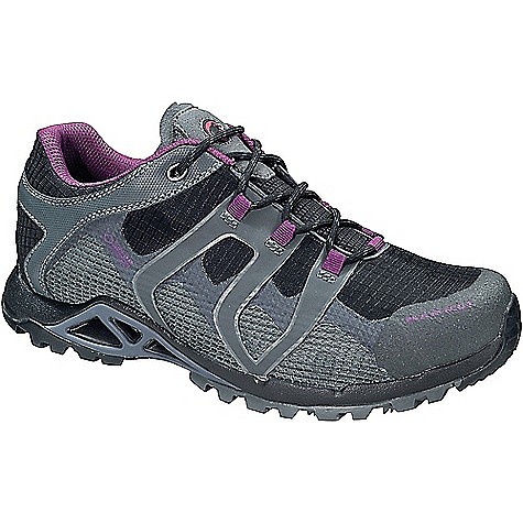 photo: Mammut Women's Comfort Low GTX Surround trail shoe