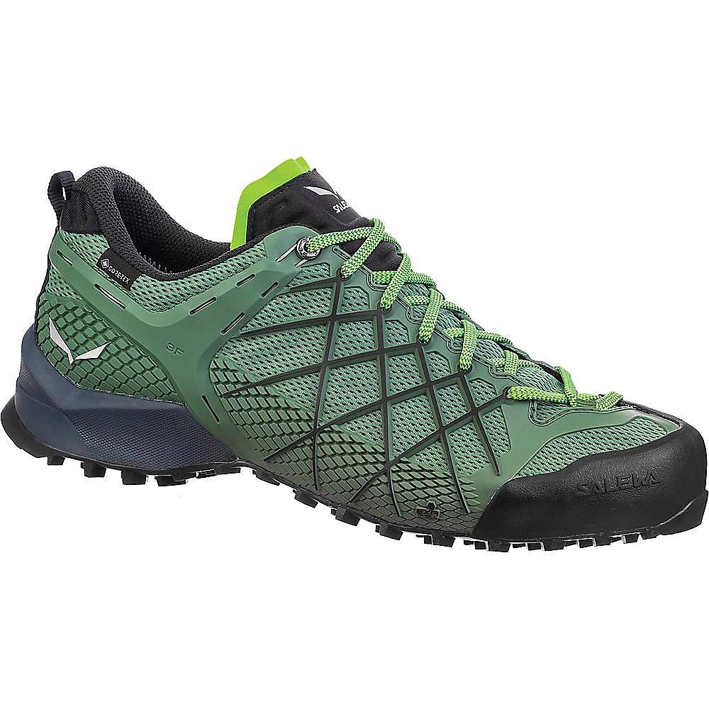 photo: Salewa Wildfire GTX approach shoe