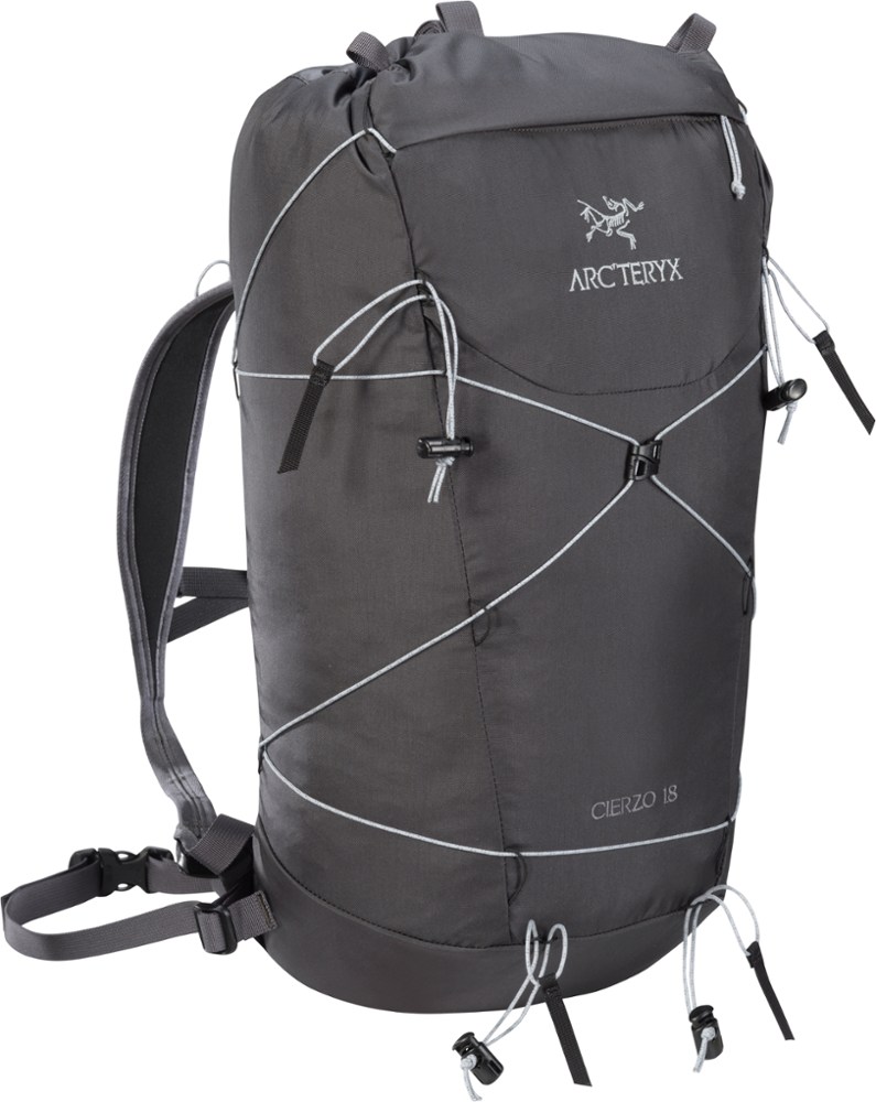 photo: Arc'teryx Cierzo 18 daypack (under 35l)