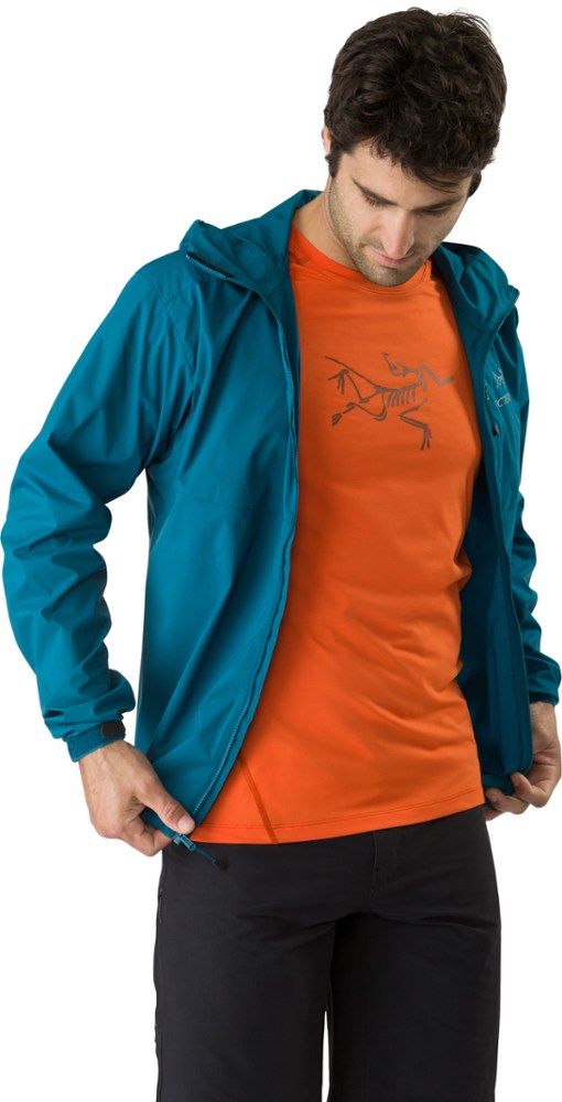 photo: Arc'teryx Squamish Hoody waterproof jacket