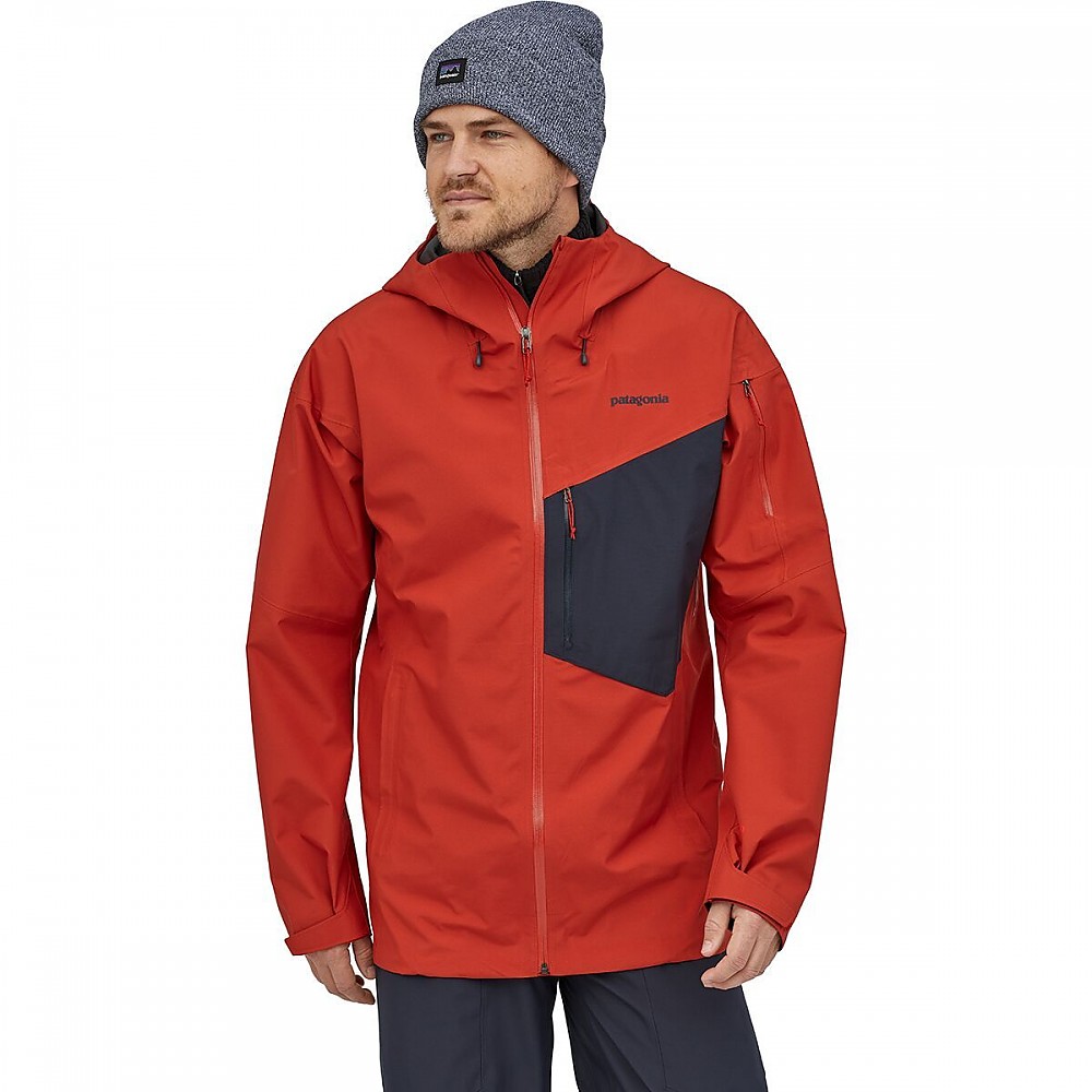 photo: Patagonia SnowDrifter Jacket snowsport jacket