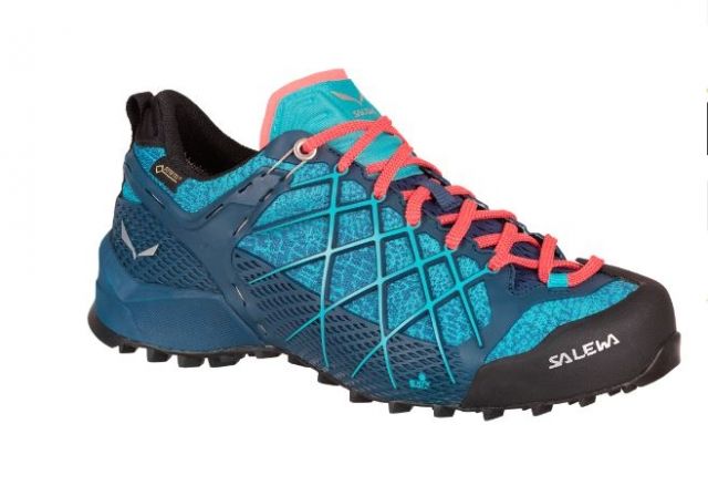 photo: Salewa Women's Wildfire GTX approach shoe