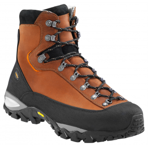 photo: AKU Zenith GTX backpacking boot