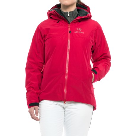 photo: Arc'teryx Women's Fission SL Jacket synthetic insulated jacket